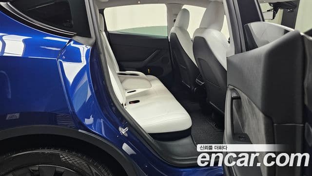 Tesla модель Y, 2024 12