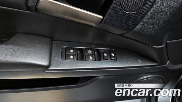 KG모빌리티(SsangYong) Korando Sport Club, 2015 17