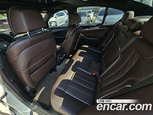 BMW 5시리즈 (G30) 530i xDrive M Sport Plus, 2019 10