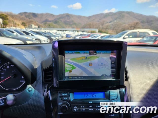 Hyundai Accent(новый кузов / новое поколение) Luxury, 2011 14