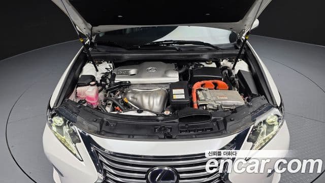 Lexus New ES300h XV60, 2018 6