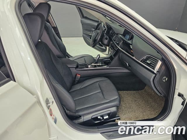 BMW 3시리즈 (F30), 2017 13