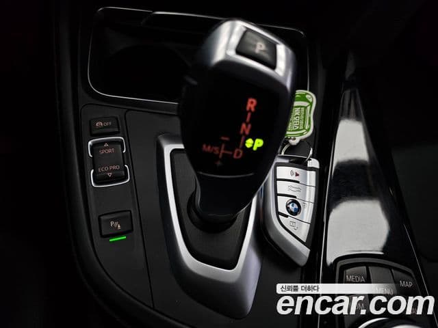 BMW 3시리즈 (F30), 2017 15