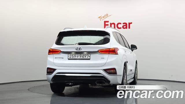 Hyundai Santa Fe TM Inspiration, 2020 4