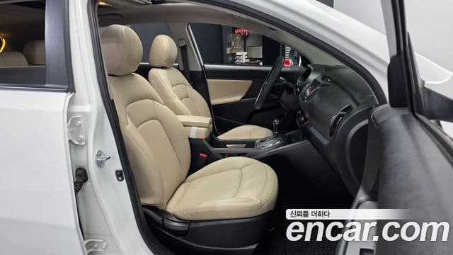 Kia Sportage R топовая версия, 2013 11