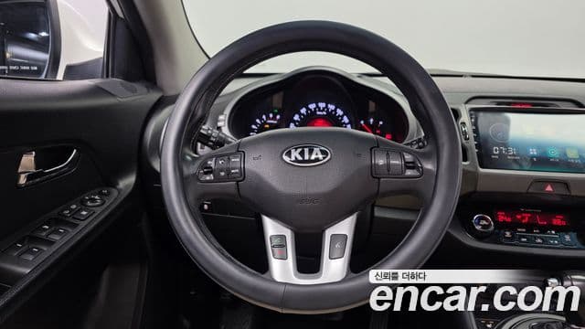 Kia Sportage R топовая версия, 2013 13
