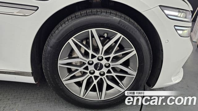 Genesis G80 (RG3) бензин 2.5 турбо AWD, 2025 все фото