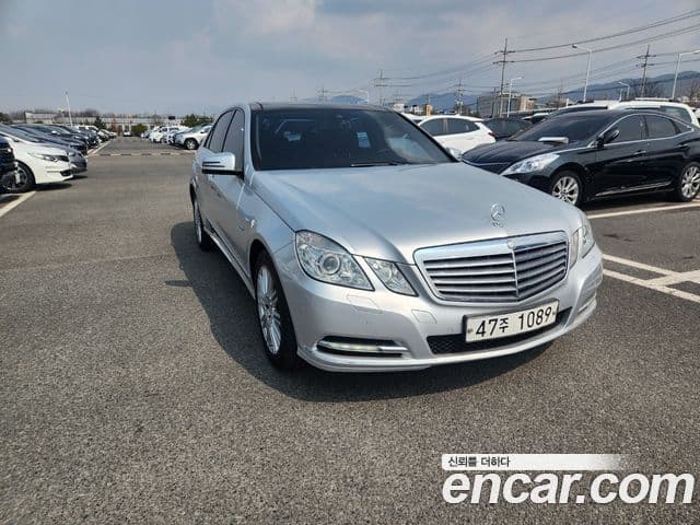 Mercedes-Benz E-класс W212 E300 Elegance, 2012 3