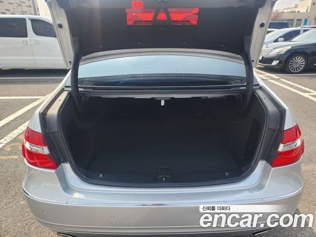 Mercedes-Benz E-класс W212 E300 Elegance, 2012 7