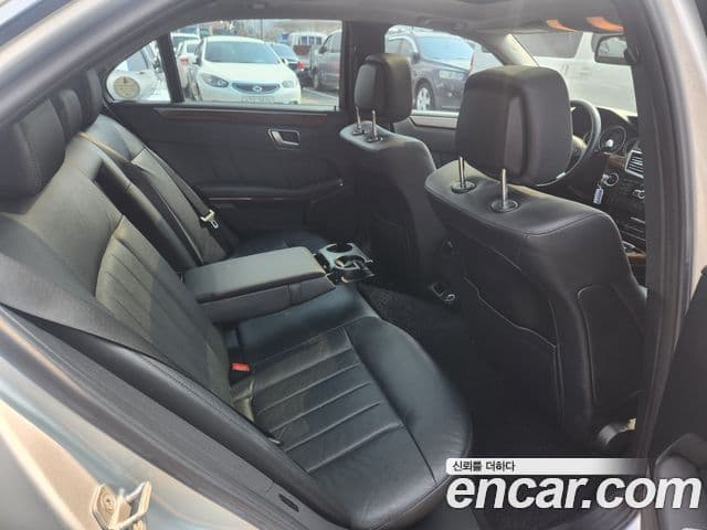 Mercedes-Benz E-класс W212 E300 Elegance, 2012 8