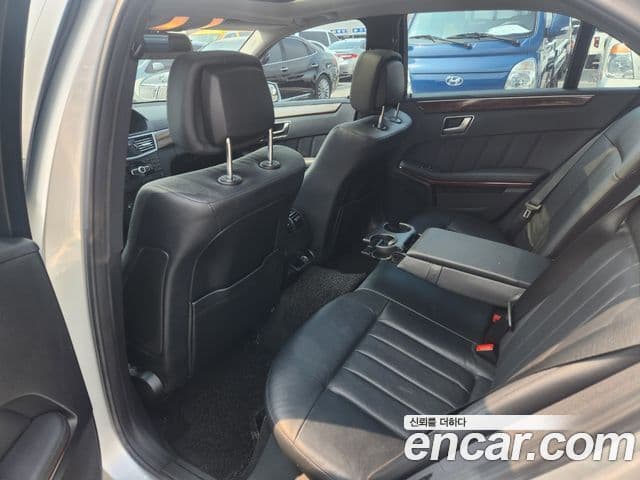 Mercedes-Benz E-класс W212 E300 Elegance, 2012 11