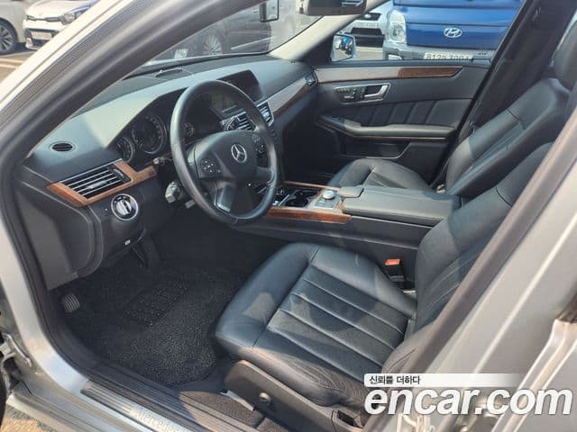 Mercedes-Benz E-класс W212 E300 Elegance, 2012 12