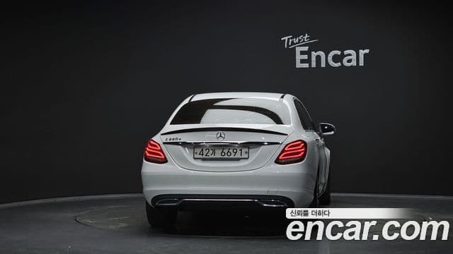 Mercedes-Benz C-класс W205 Avantgarde, 2018 4