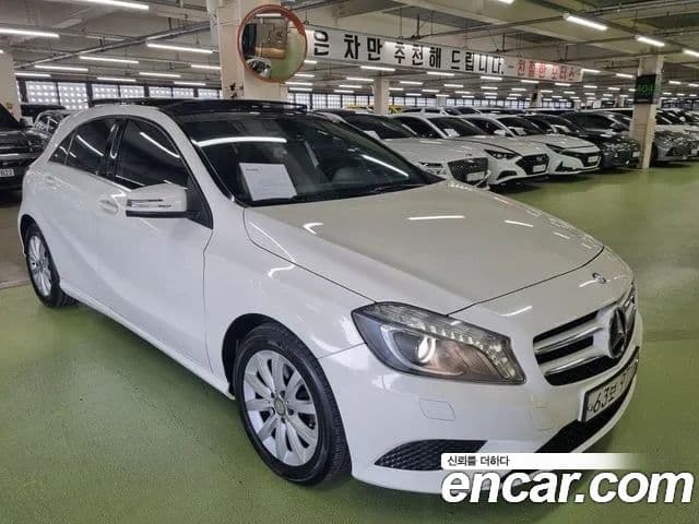 Mercedes-Benz A-класс W176 Style, 2014 1