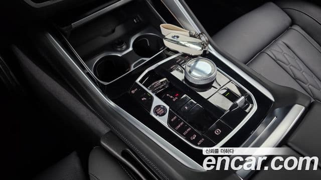 BMW X6 (G06) xDrive40i M Sport, 2025 9