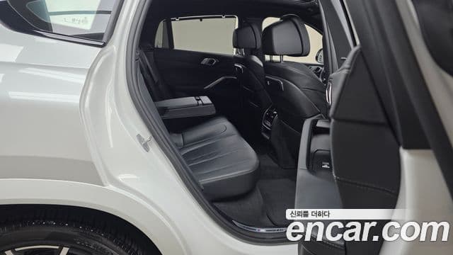 BMW X6 (G06) xDrive40i M Sport, 2025 12