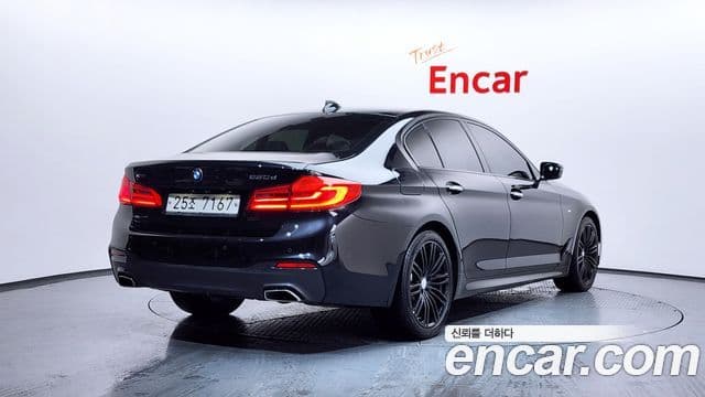 BMW 5시리즈 (G30) 520d xDrive M Sport Plus, 2017 2