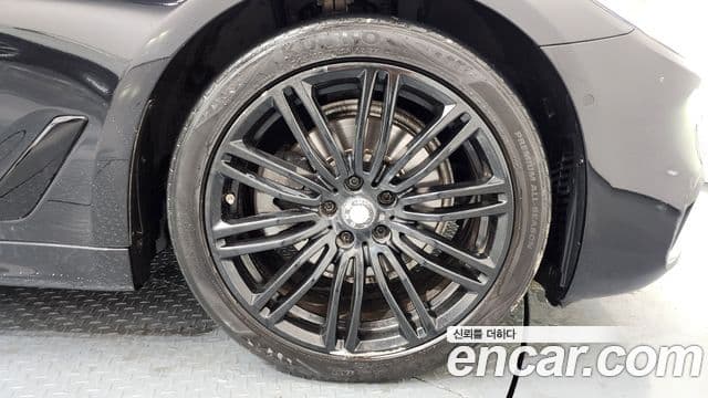 BMW 5시리즈 (G30) 520d xDrive M Sport Plus, 2017 все фото