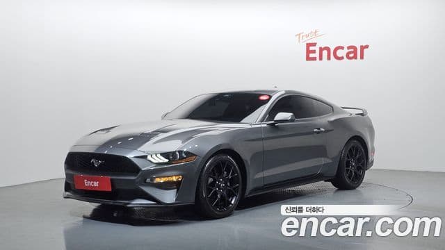 Ford Mustang купе, 2021 1