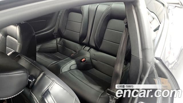 Ford Mustang купе, 2021 11