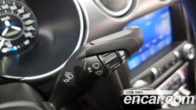 Ford Mustang купе, 2021 16