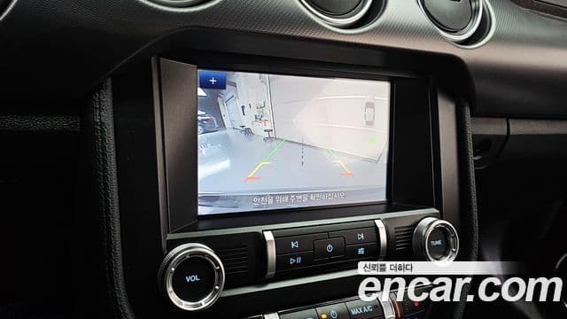 Ford Mustang купе, 2021 17