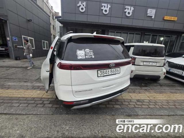 Kia Carnival 4세대 Noblesse, 2021 3
