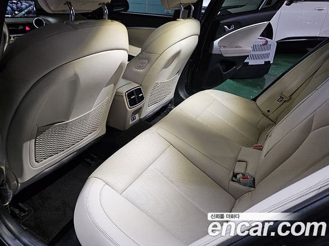 Genesis The / новый New G70 슈팅브레이크, 2024 14