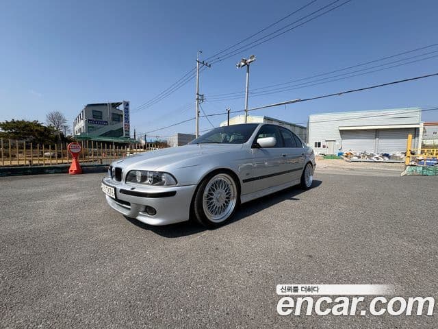 BMW 5시리즈 E39, 2003 1