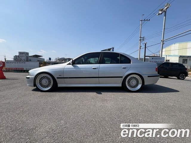 BMW 5시리즈 E39, 2003 все фото