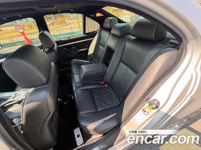 BMW 5시리즈 E39, 2003 10
