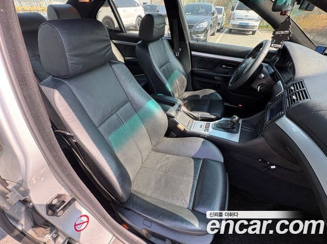 BMW 5시리즈 E39, 2003 11