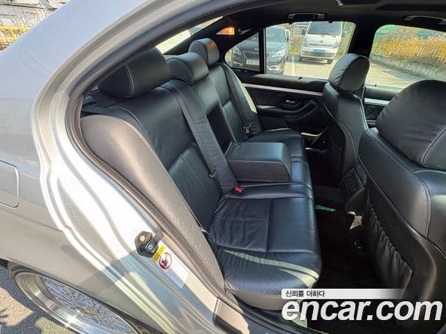 BMW 5시리즈 E39, 2003 12