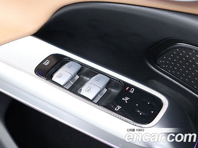 Mercedes-Benz E-класс W214 Avantgarde, 2025 12