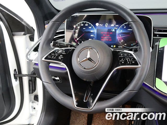 Mercedes-Benz E-класс W214 Avantgarde, 2025 15