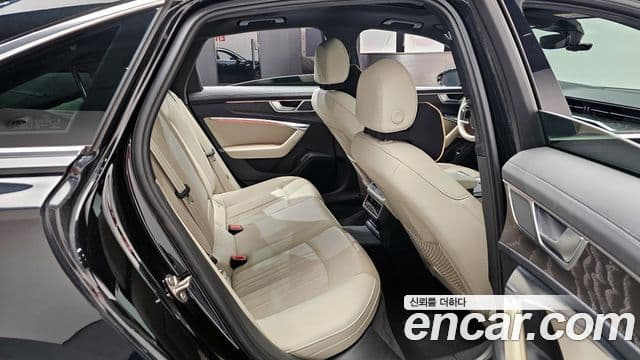 Audi A6 (C8) Premium, 2023 12