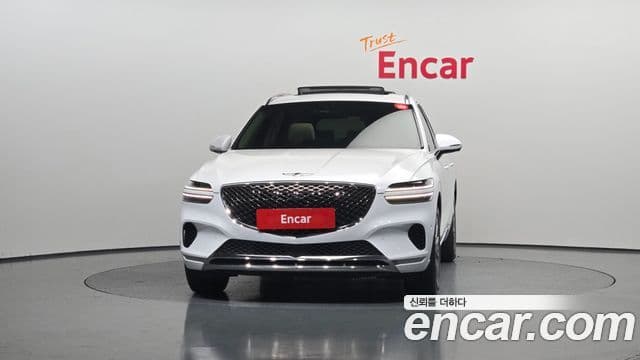 Genesis GV70, 2023 3