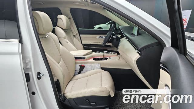 Genesis GV70, 2023 10