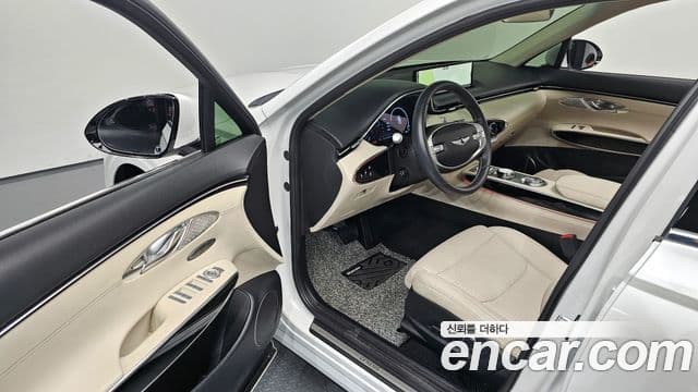 Genesis GV70, 2023 11