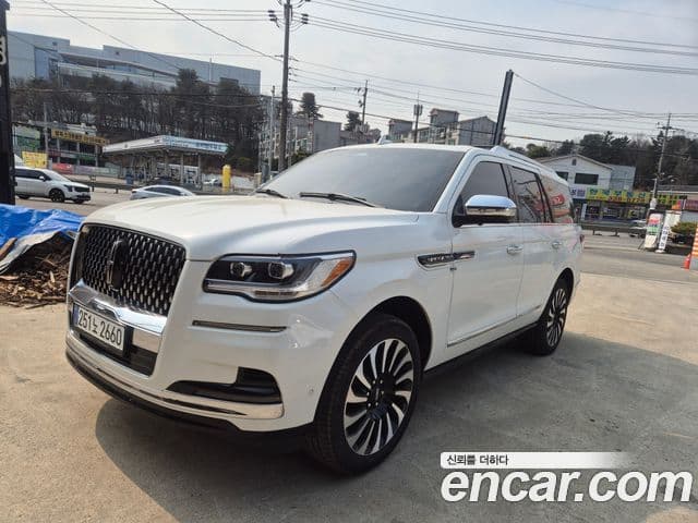 Lincoln Navigator 4세대 3.5L, 2023 2
