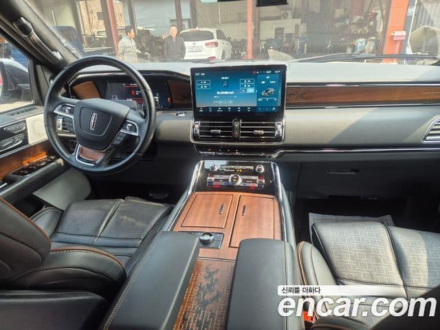 Lincoln Navigator 4세대 3.5L, 2023 7