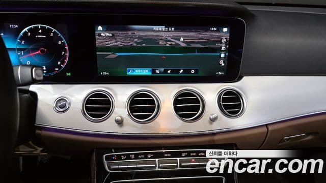 Mercedes-Benz E-класс W213 Avantgarde, 2021 14