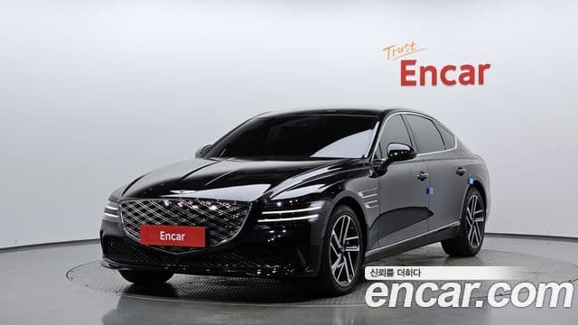 Genesis G80 (RG3) бензин 2.5 турбо AWD, 2025 1