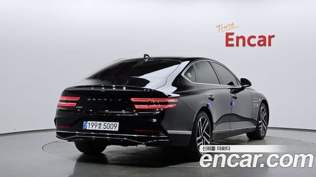 Genesis G80 (RG3) бензин 2.5 турбо AWD, 2025 2