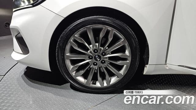 Kia K7 Premier Noblesse, 2020 все фото