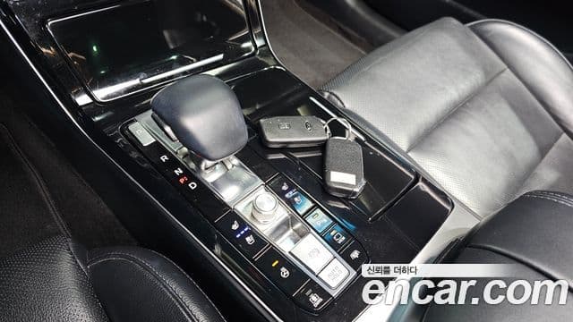 Kia K7 Premier Noblesse, 2020 9