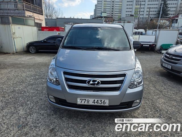 Hyundai Grand Starex Smart, 2017 1