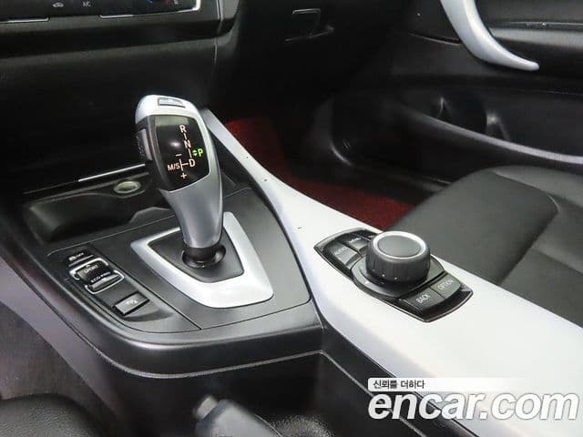 BMW 1시리즈 (F20) 118d Urban Pack 1 5도어, 2013 11