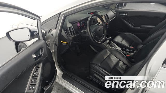 Kia K3 Prestige, 2013 11