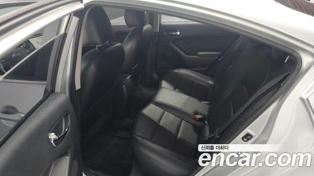 Kia K3 Prestige, 2013 12